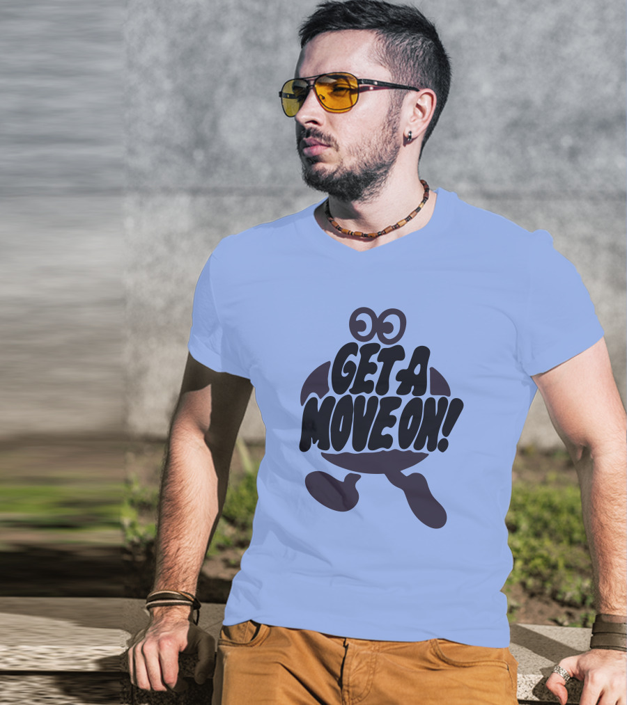 Jahdiary Get A Move On Playful Running Character T-Shirt