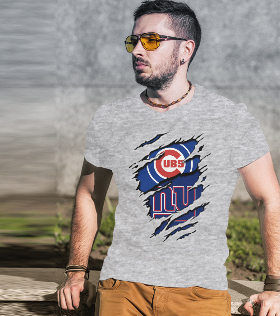 Cubs Giants Logo Fusion Ripped T-Shirt