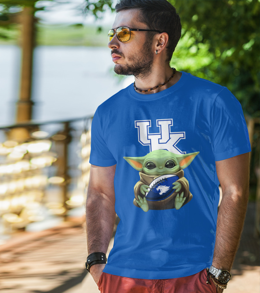 Baby Yoda UK Wildcats Football Fan T-Shirt
