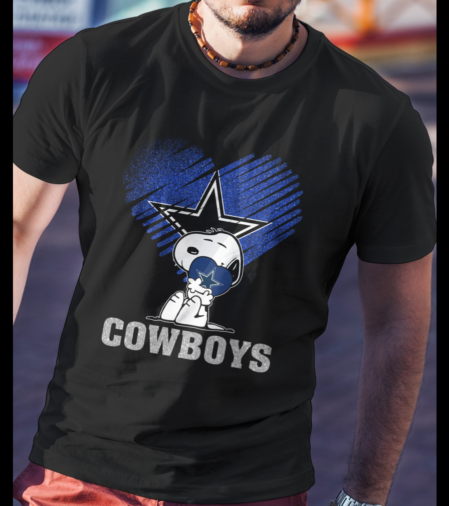 Snoopy Hugging Heart Dallas Cowboys Star T-Shirt