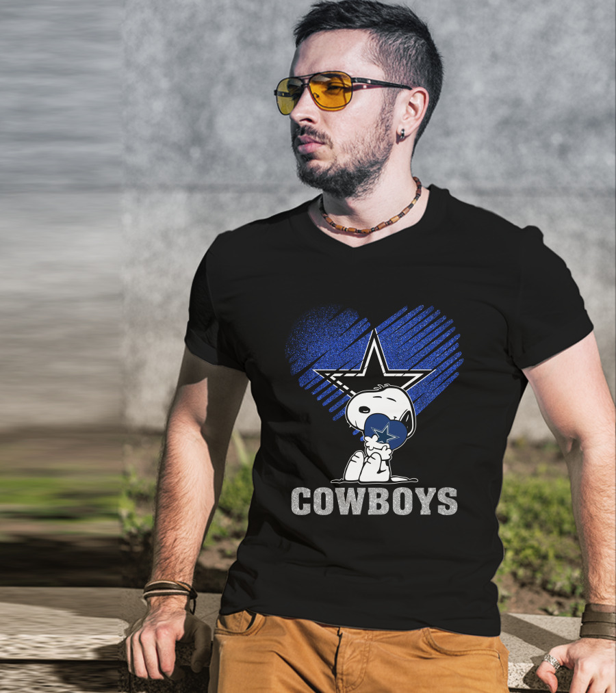 Snoopy Hugging Heart Dallas Cowboys Star T-Shirt
