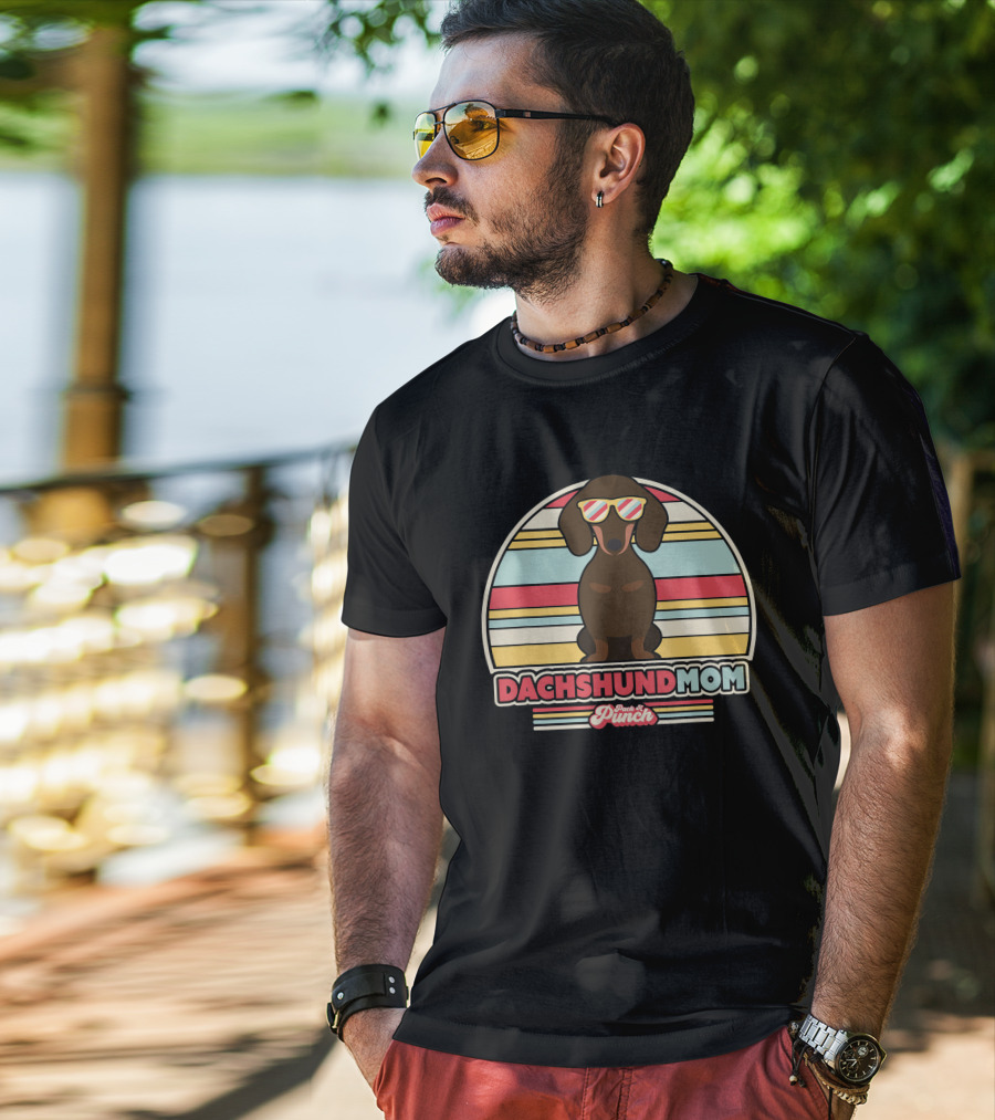 Dachshund Mom Retro Style Paws And Punch Stripes T-Shirt