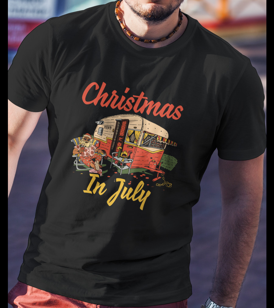 Christmas In July Festival Camping Fun With Santa In Caravan T-Shirt
