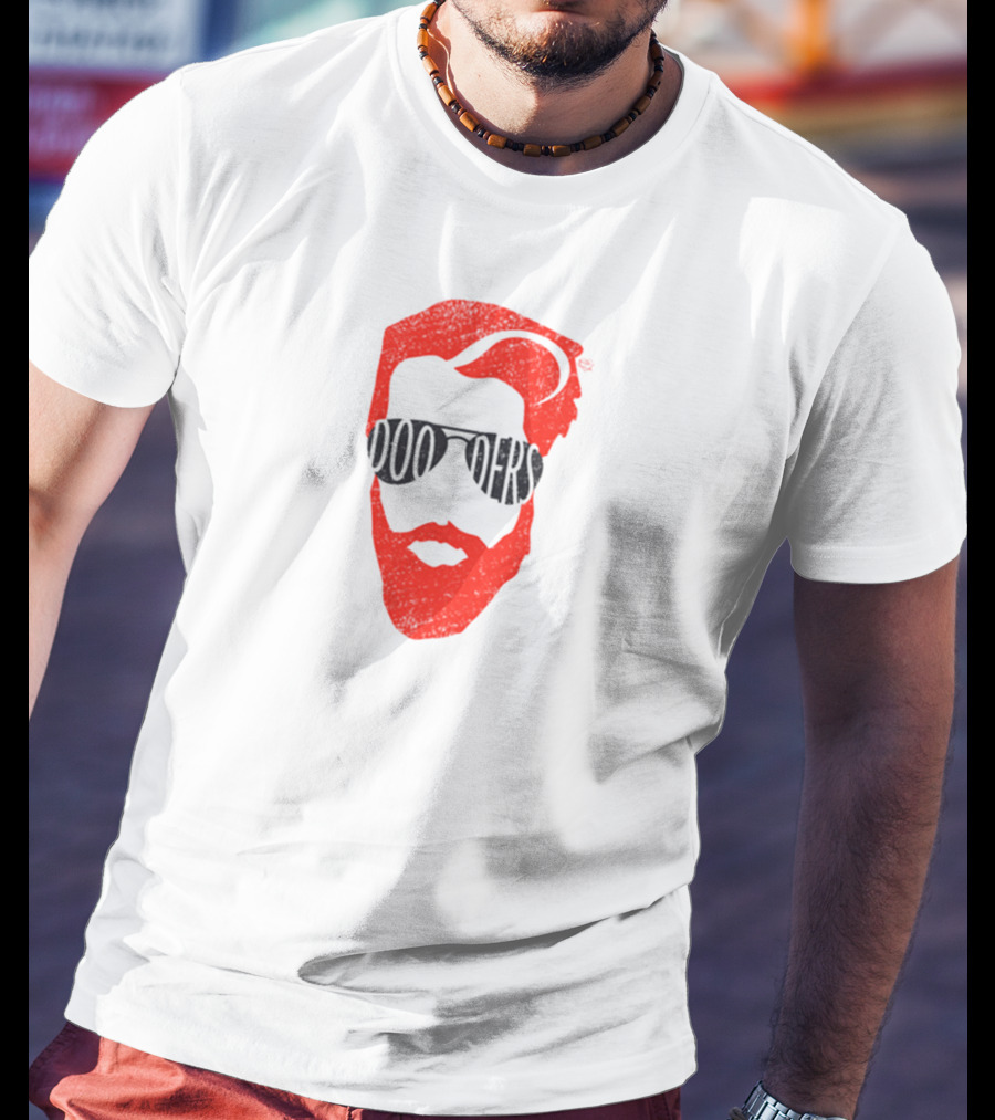 Brandon Farris DooDoers Beard Sunglasses T-Shirt