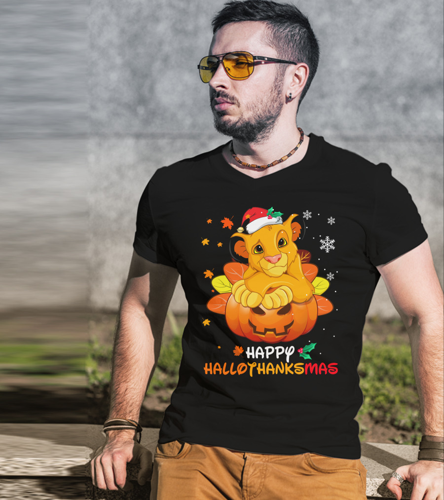 Happy Hallothanksmas Simba Pumpkin Santa Hat Snowflakes T-Shirt
