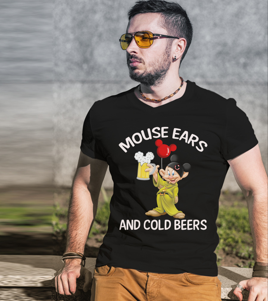 Mouse Ears And Cold Beers Dopey Mug Balloon T-Shirt