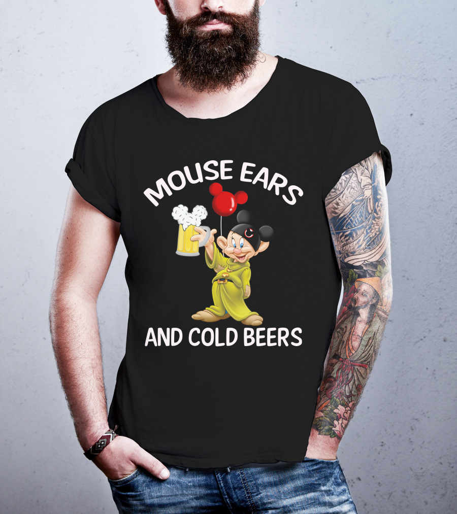 Mouse Ears And Cold Beers Dopey Mug Balloon T-Shirt