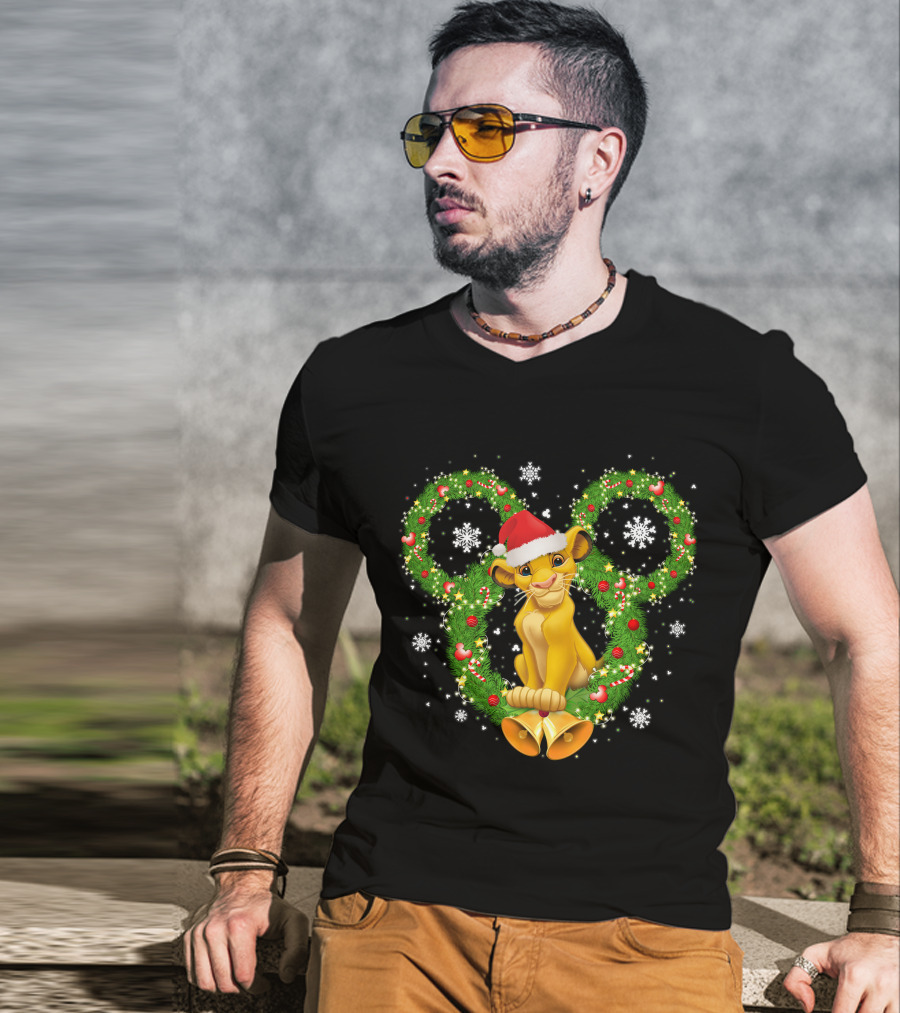 Simba Christmas Wreath With Santa Hat And Snowflakes T-Shirt