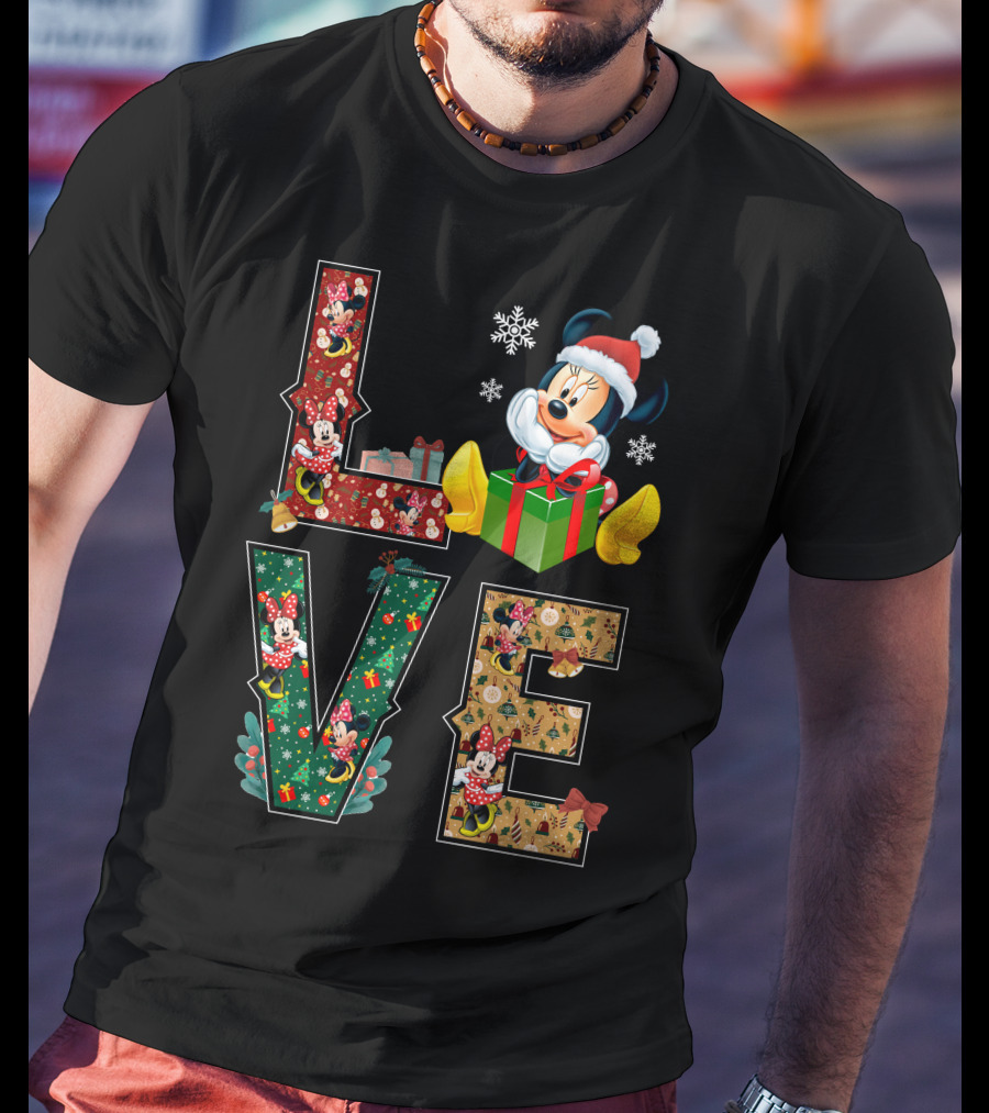 Minnie Christmas Love Santa Hat Holiday Gifts Snowflakes T-Shirt