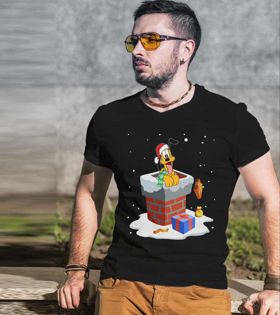 Pluto Christmas Chimney Santa Hat Holiday Scene T-Shirt