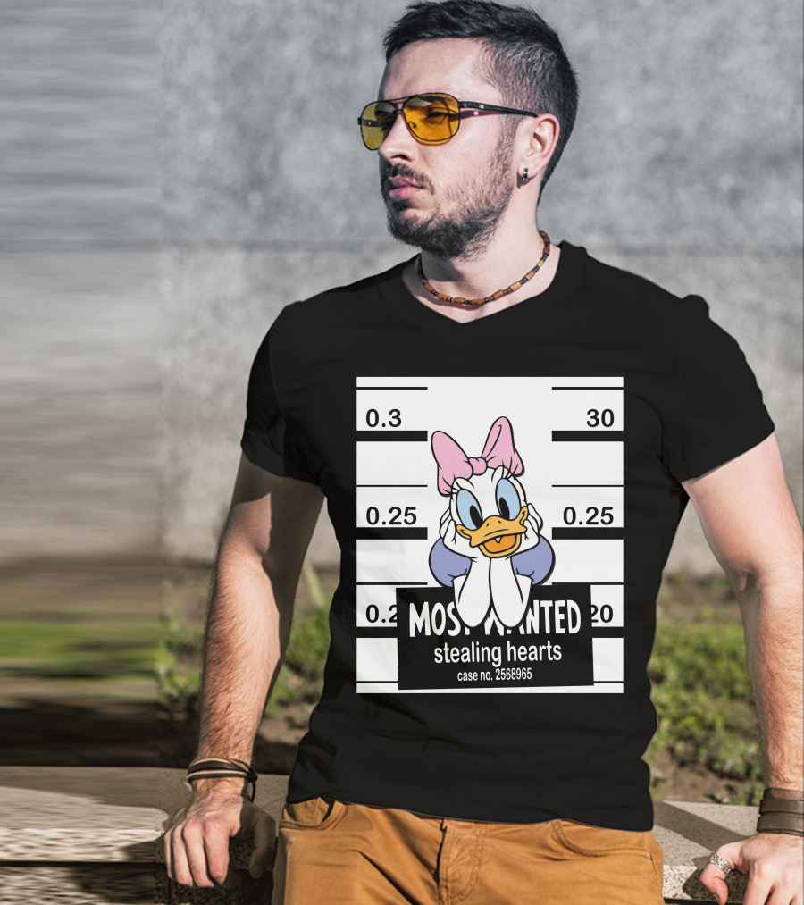 Daisy Most Wanted Stealing Hearts Case No. 2568965 T-Shirt