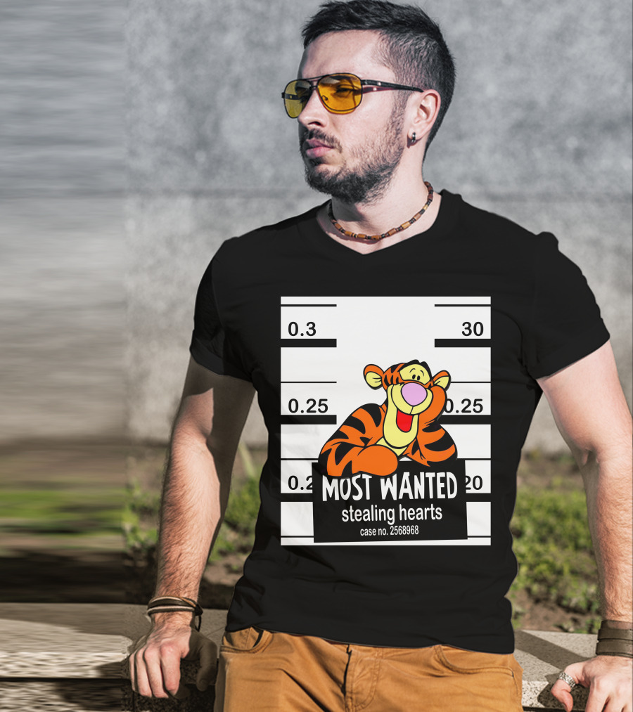 Most Wanted Tigger Stealing Hearts Case No. 2568968 T-Shirt