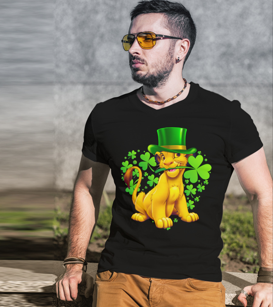 Simba Green Hat Shamrock Heart T-Shirt