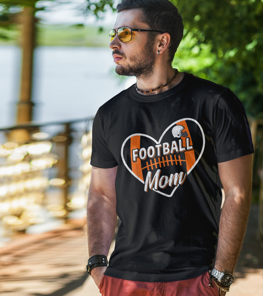 Football Mom Heart Helmet Sport T-Shirt
