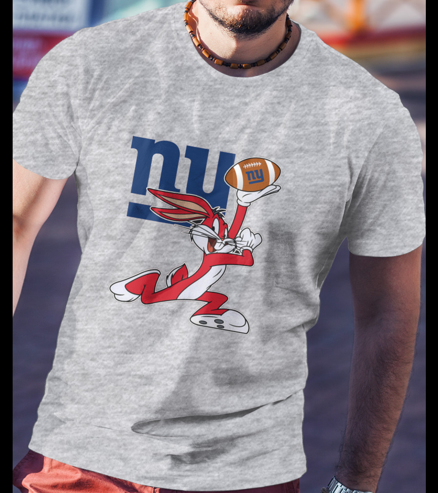 New York Giants Bugs Bunny Football T-Shirt