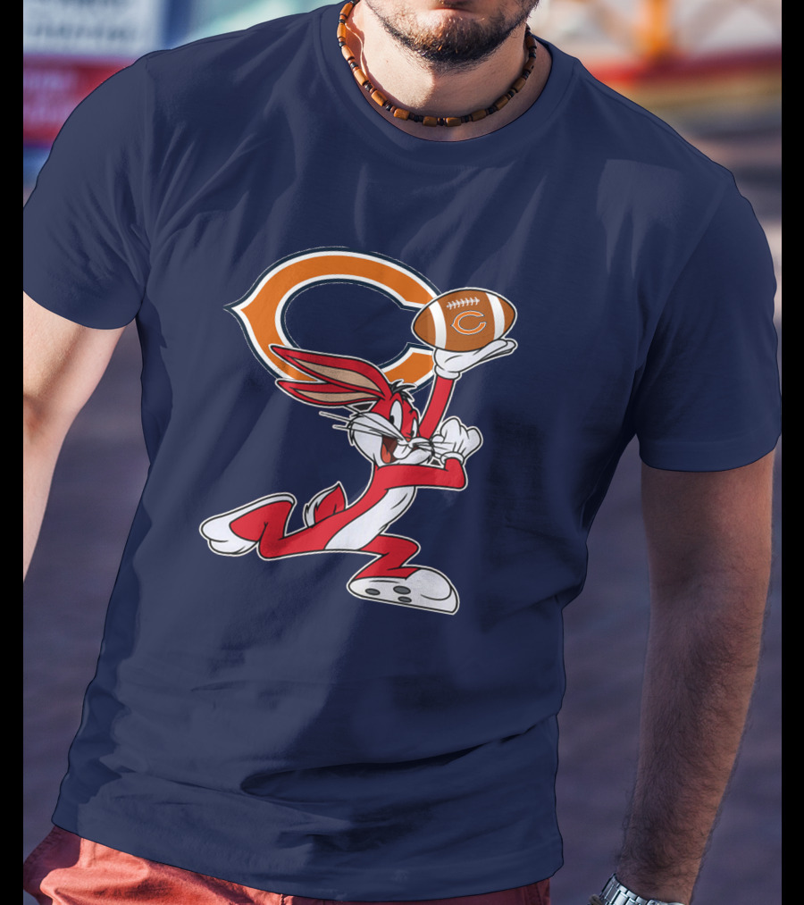 Chicago Bears Bugs Bunny Chiefs Football T-Shirt