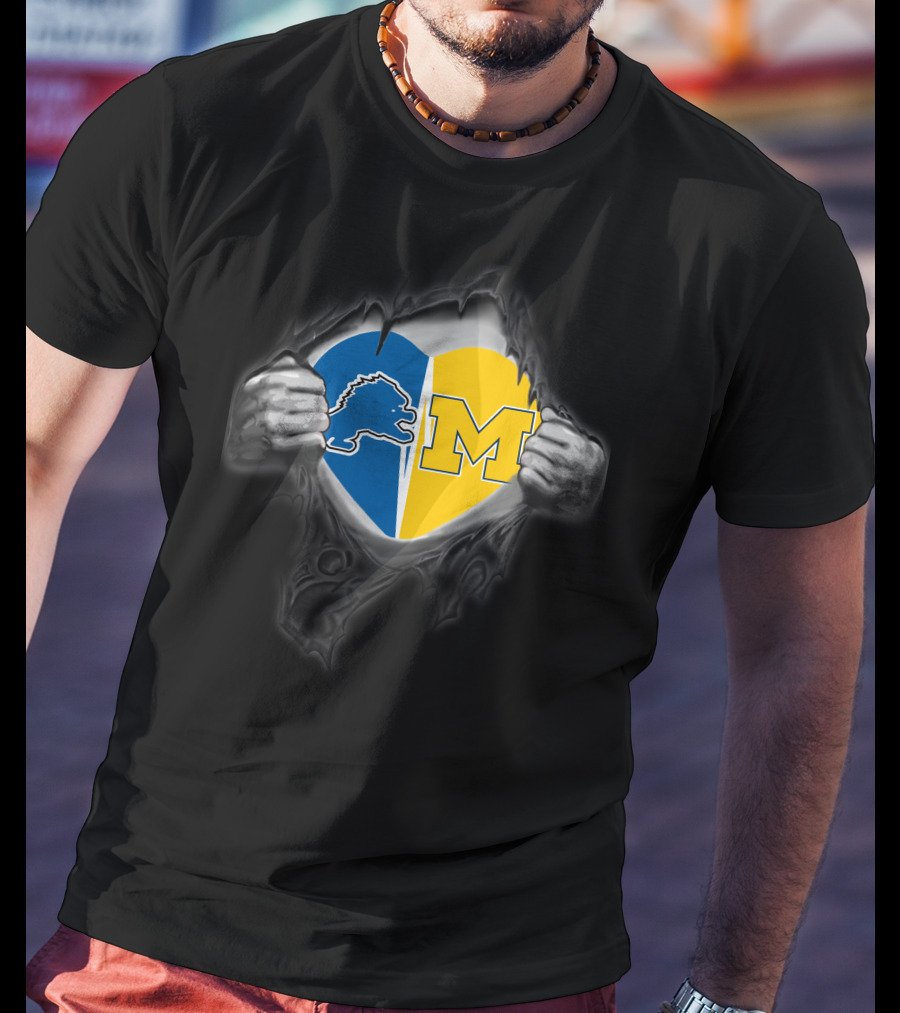 Detroit Lions Michigan Wolverine Heart Fusion T-Shirt