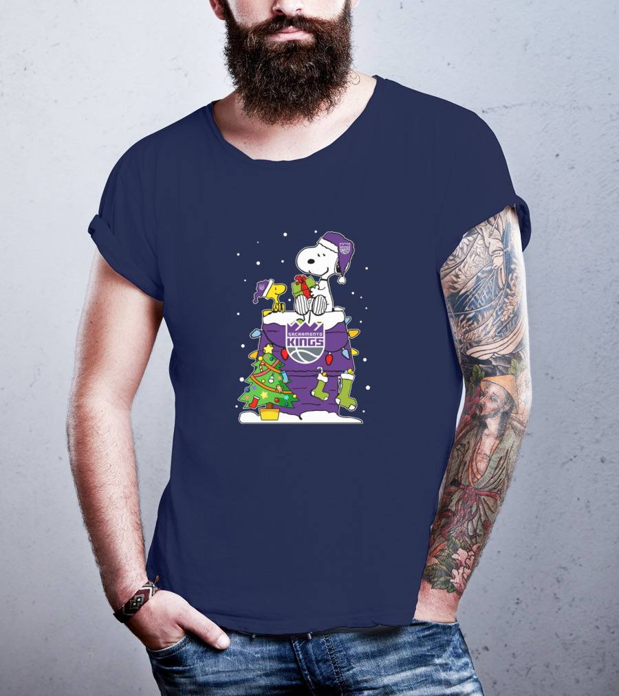 Snoopy Woodstock Sacramento Kings Christmas Tree Holiday Celebration T-Shirt
