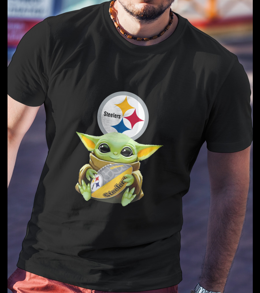 Pittsburgh Steelers Baby Yoda Football Fan T-Shirt