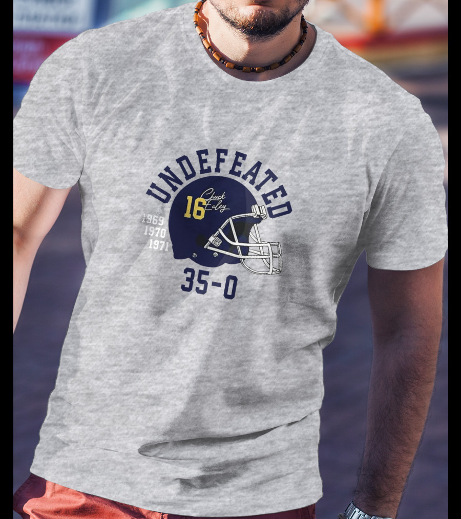 Undefeated Chuck Ealey 1969 1970 1971 35-0 Helmet 16 T-Shirt
