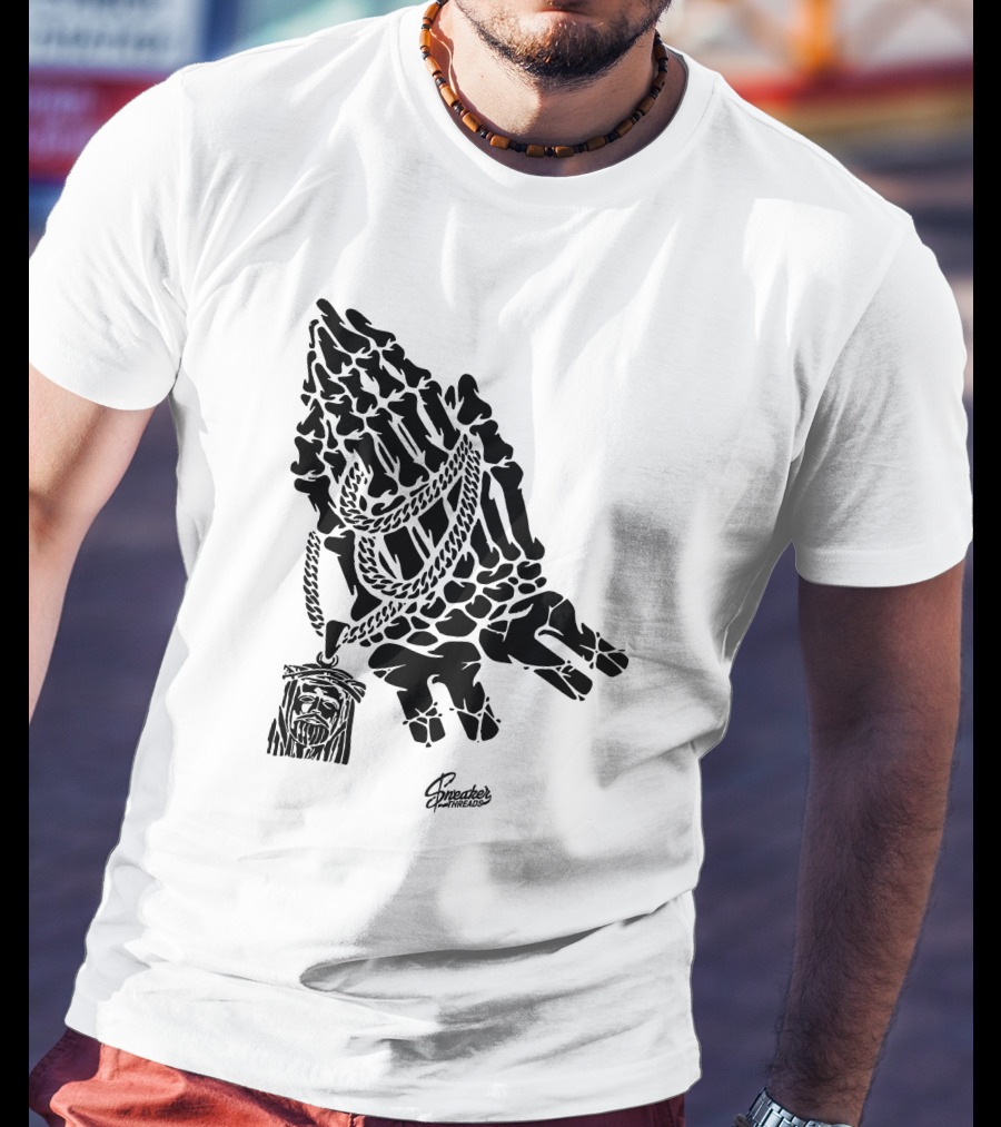 Spreaders Threads Bone Hand Necklace Pray Sneaker T-Shirt