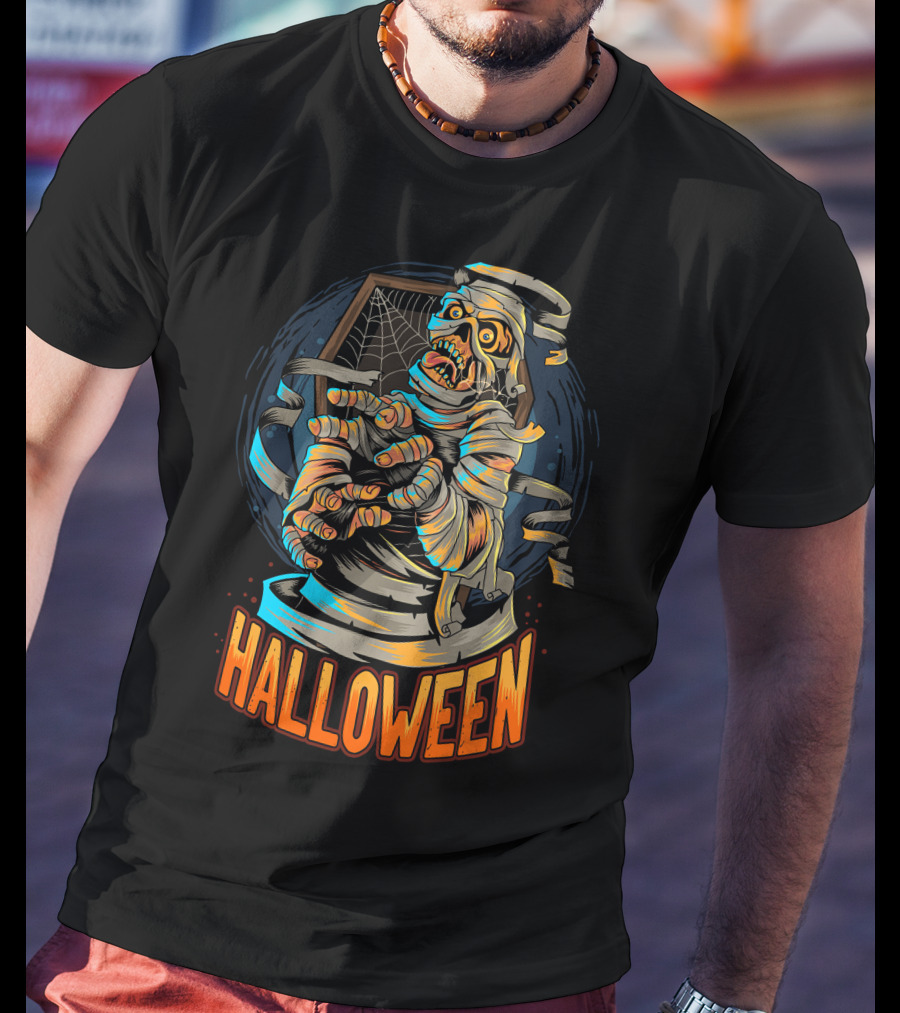 Halloween Scary Mummy With Web And Coffin T-Shirt