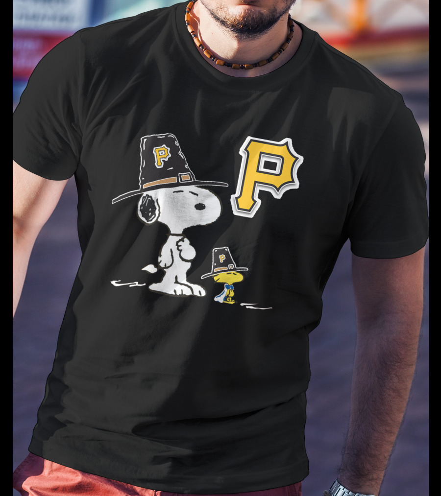 Snoopy Pittsburgh Pirates Thanksgiving Hat Peanuts T-Shirt