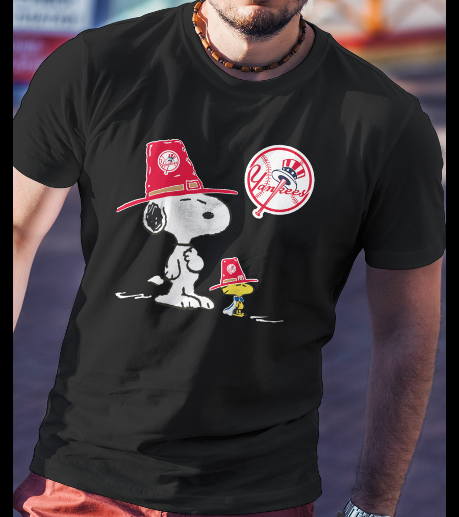 Yankees Snoopy Woodstock Baseball Hat T-Shirt