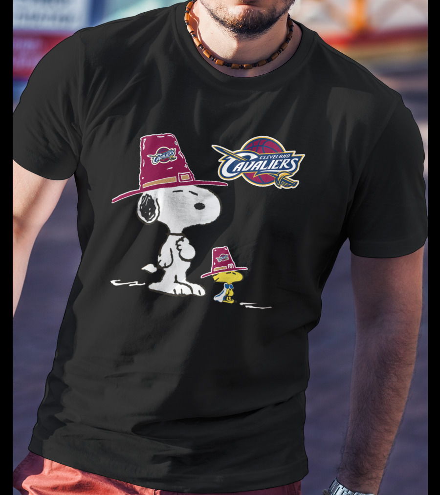 Cleveland Cavaliers Snoopy And Woodstock In Cavaliers Hats T-Shirt