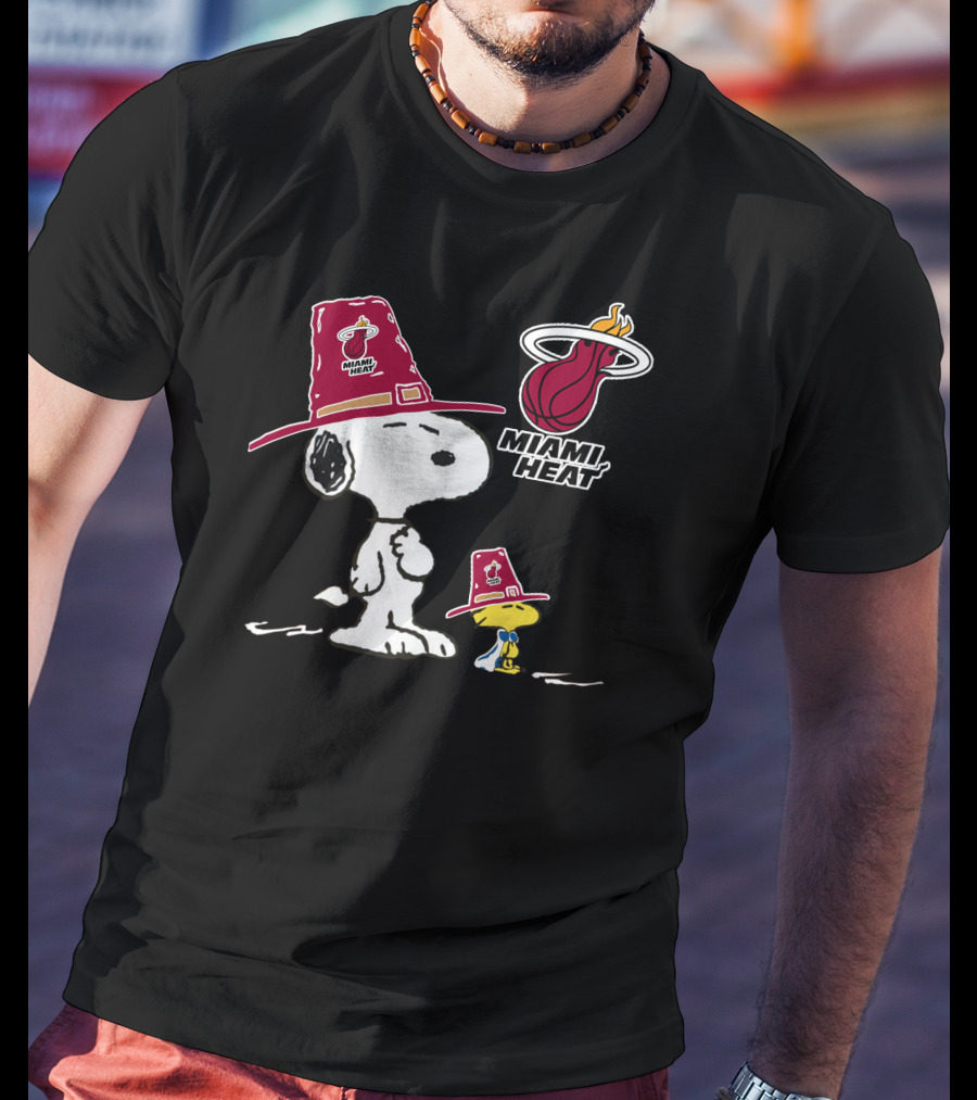 Snoopy And Woodstock In Miami Heat Hats With Team T-Shirt