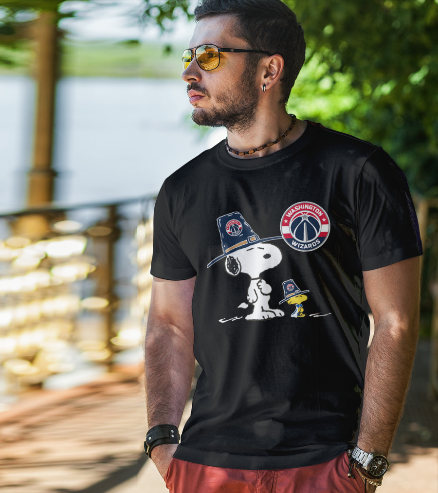Washington Wizards Snoopy Woodstock Pilgrim Hats T-Shirt