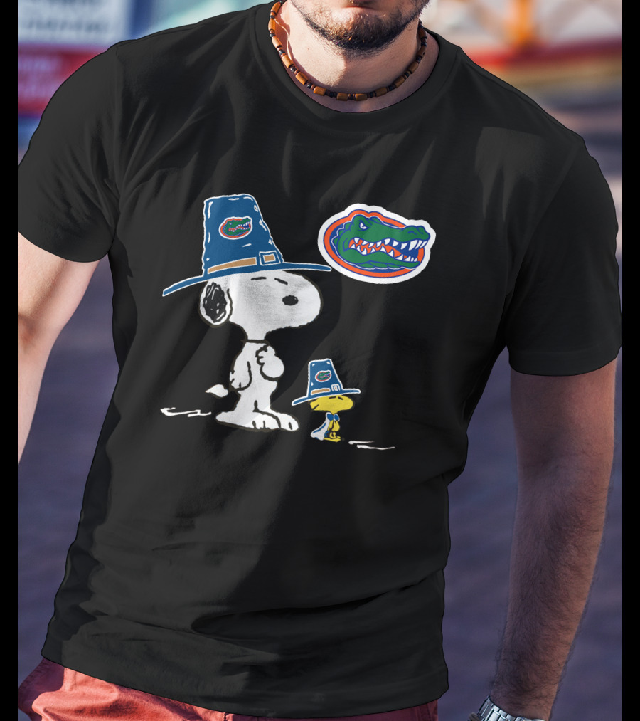 Florida Gators Snoopy Woodstock Thanksgiving Pilgrim Hats T-Shirt