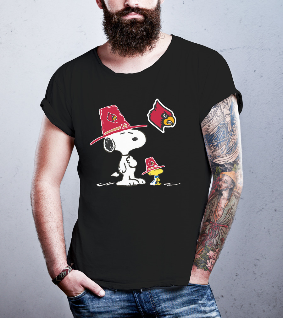 Louisville Cardinals Snoopy Woodstock Pilgrim Hat T-Shirt