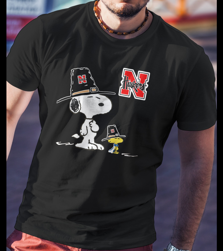 Nebraska Huskers Snoopy Woodstock Pilgrim Hat T-Shirt