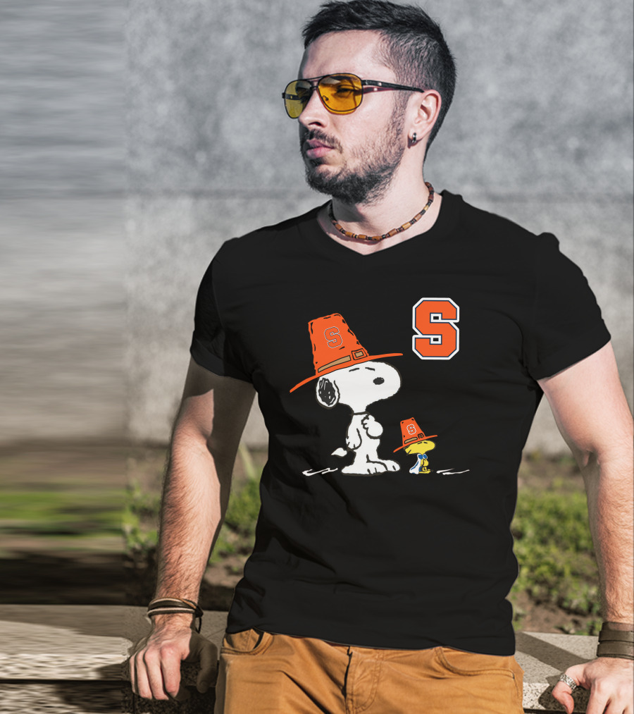 Syracuse Orange Snoopy Woodstock Pilgrim Hats T-Shirt