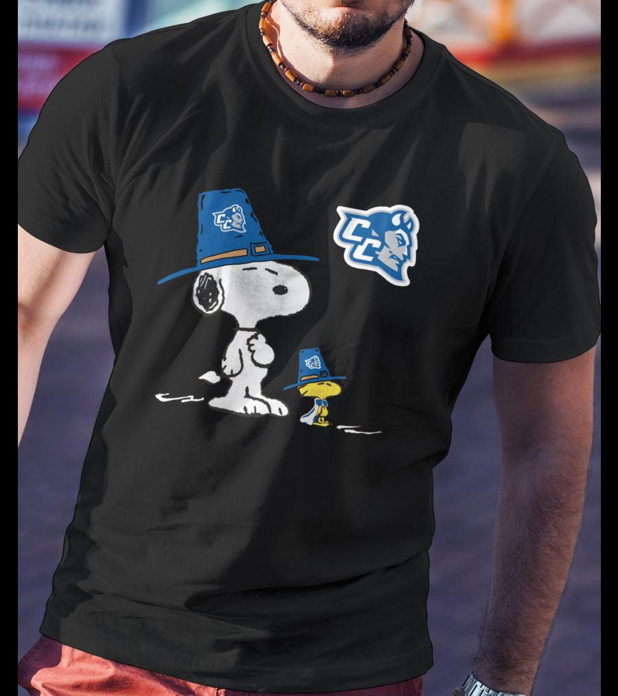 Cent Conn St Snoopy And Woodstock Blue Devils Pilgrim Hats T-Shirt