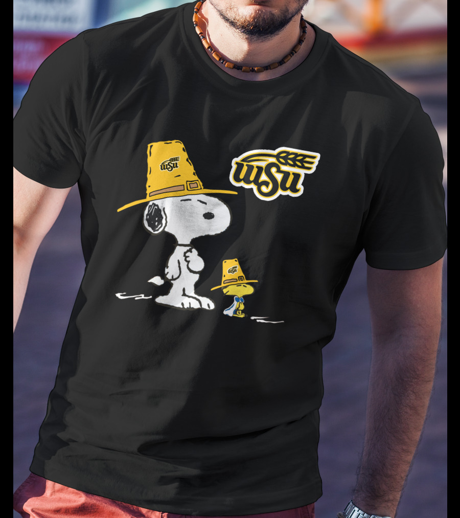 Wichita State WSU Snoopy Woodstock Pilgrim Hat T-Shirt