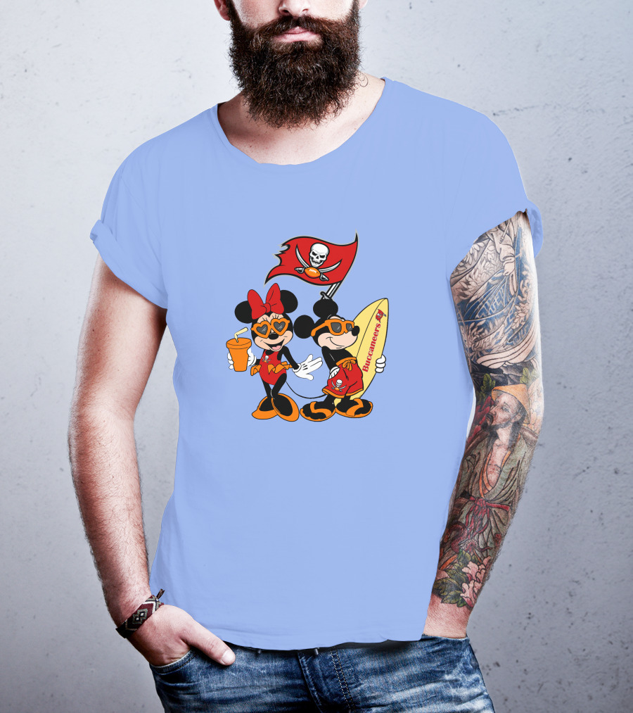 Buccaneers Vacation Mickey And Minnie With Pirate Flag And Surfboard T-Shirt
