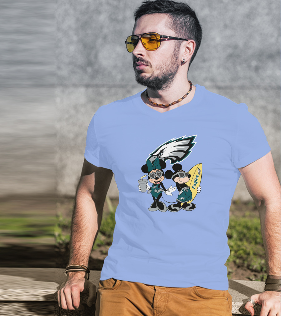 Eagles Mickey And Minnie Vacation With Surfboard And Cold Drink T-Shirt