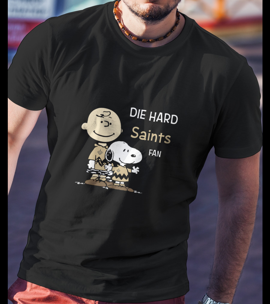 Die Hard Saints Fan Charlie Brown And Snoopy T-Shirt