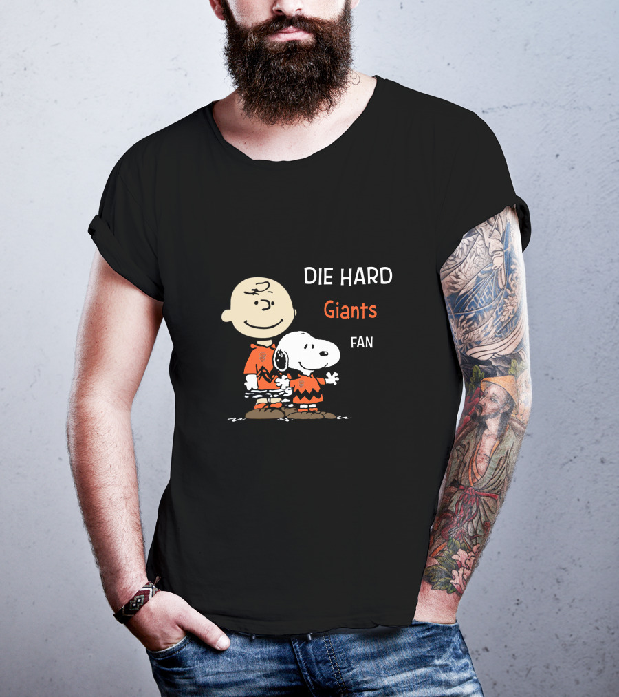 Die Hard Giants Fan Snoopy With Charlie Brown T-Shirt