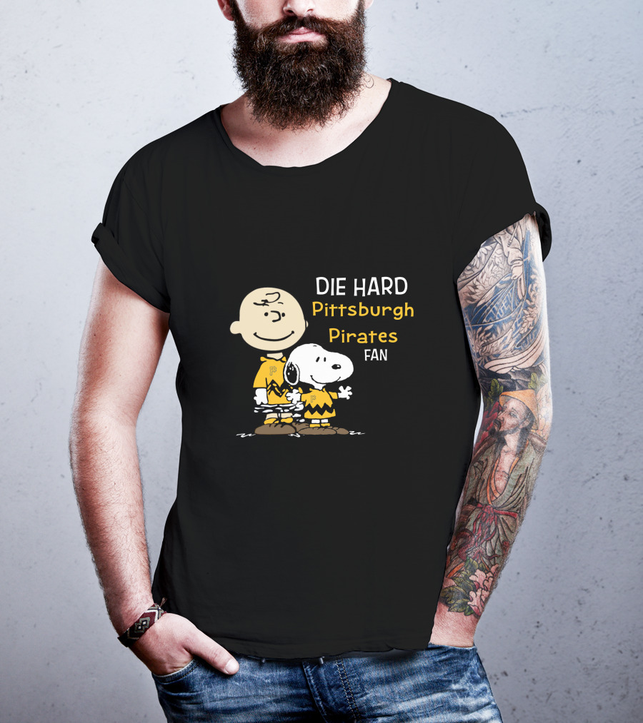 Die Hard Pittsburgh Pirates Fan Snoopy And Charlie Brown T-Shirt