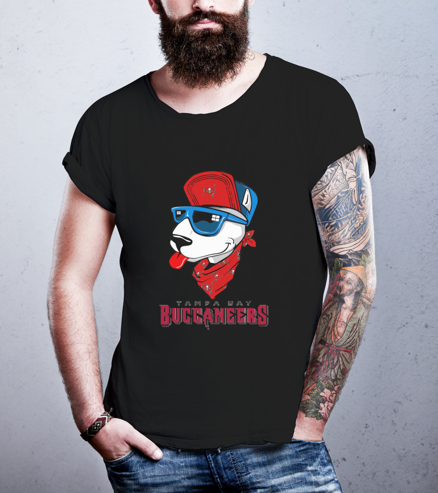 Tampa Bay Buccaneers Bull Terrier T-Shirt