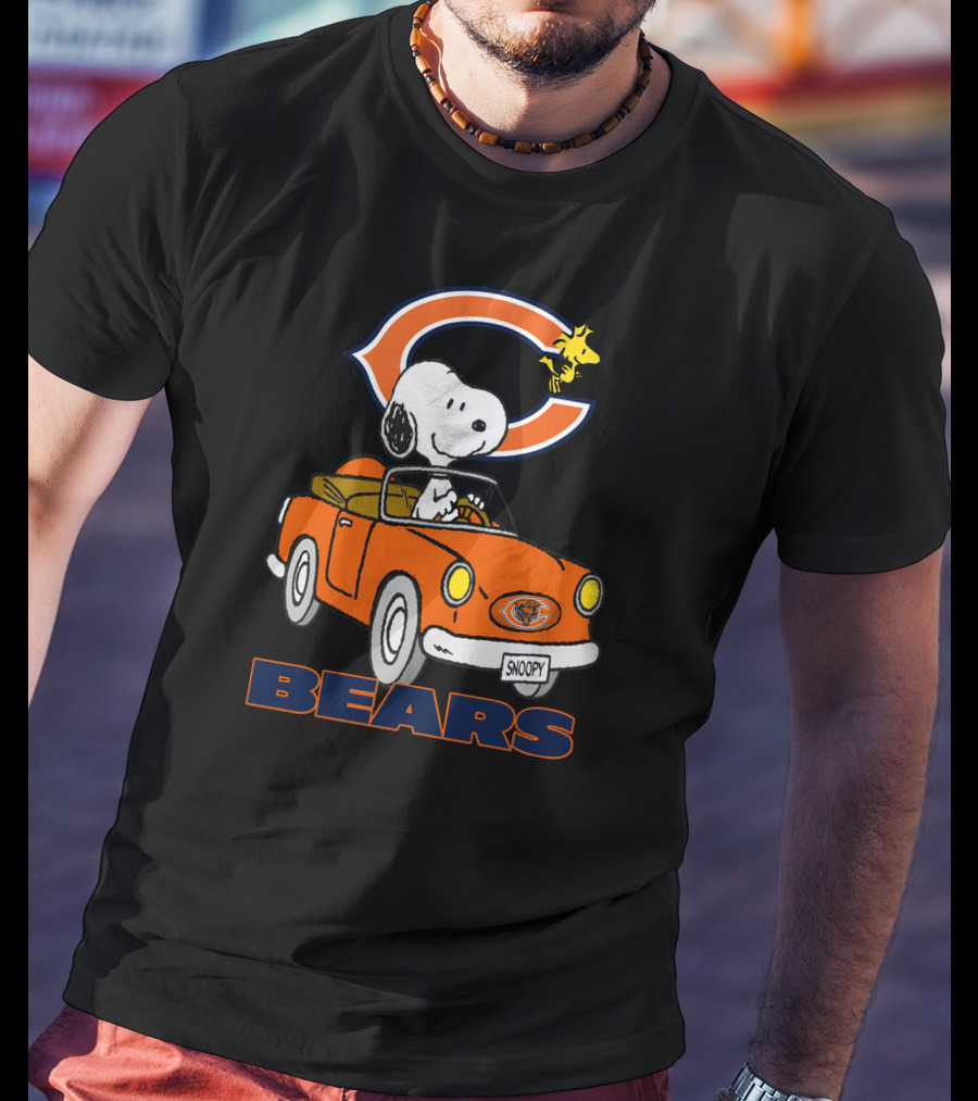Chicago Bears Snoopy Driving With Woodstock T-Shirt