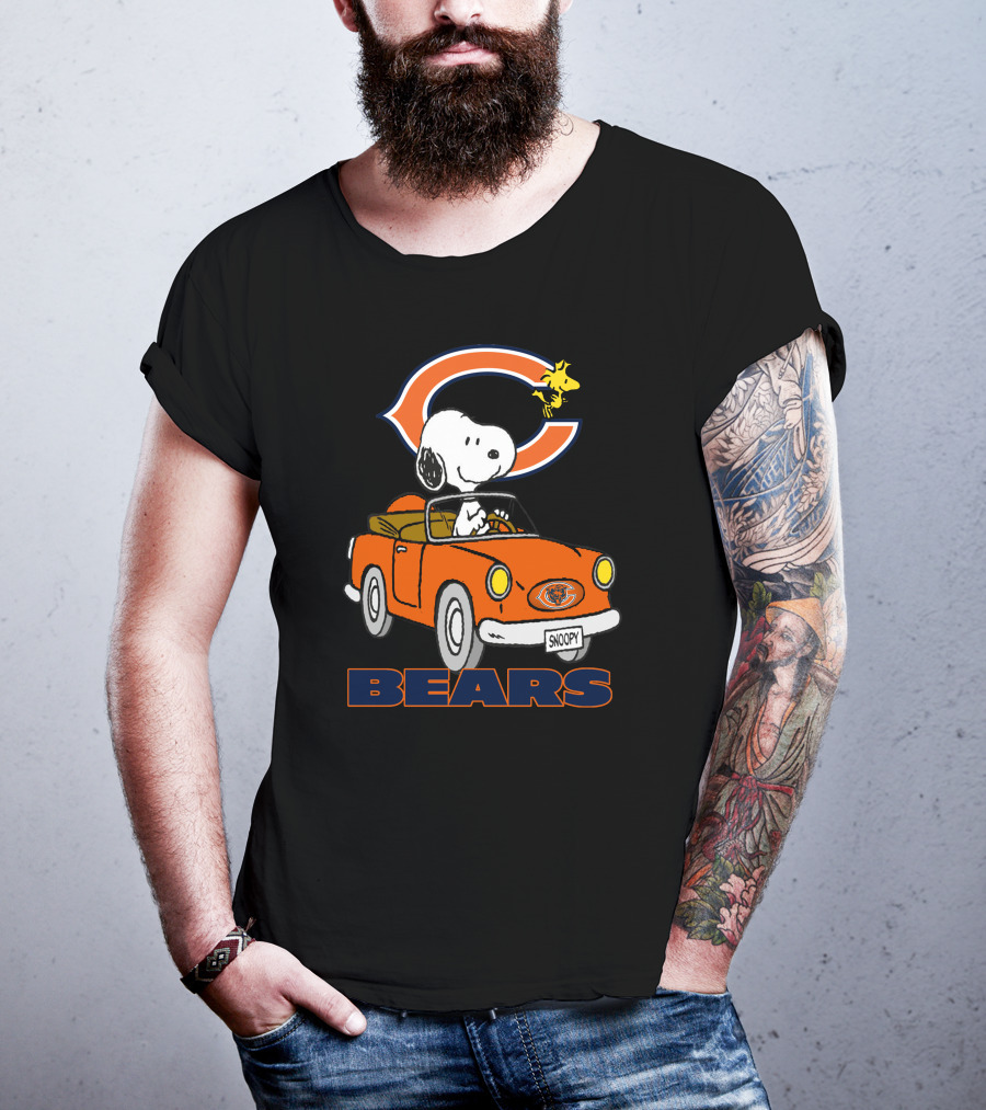 Chicago Bears Snoopy Driving With Woodstock T-Shirt