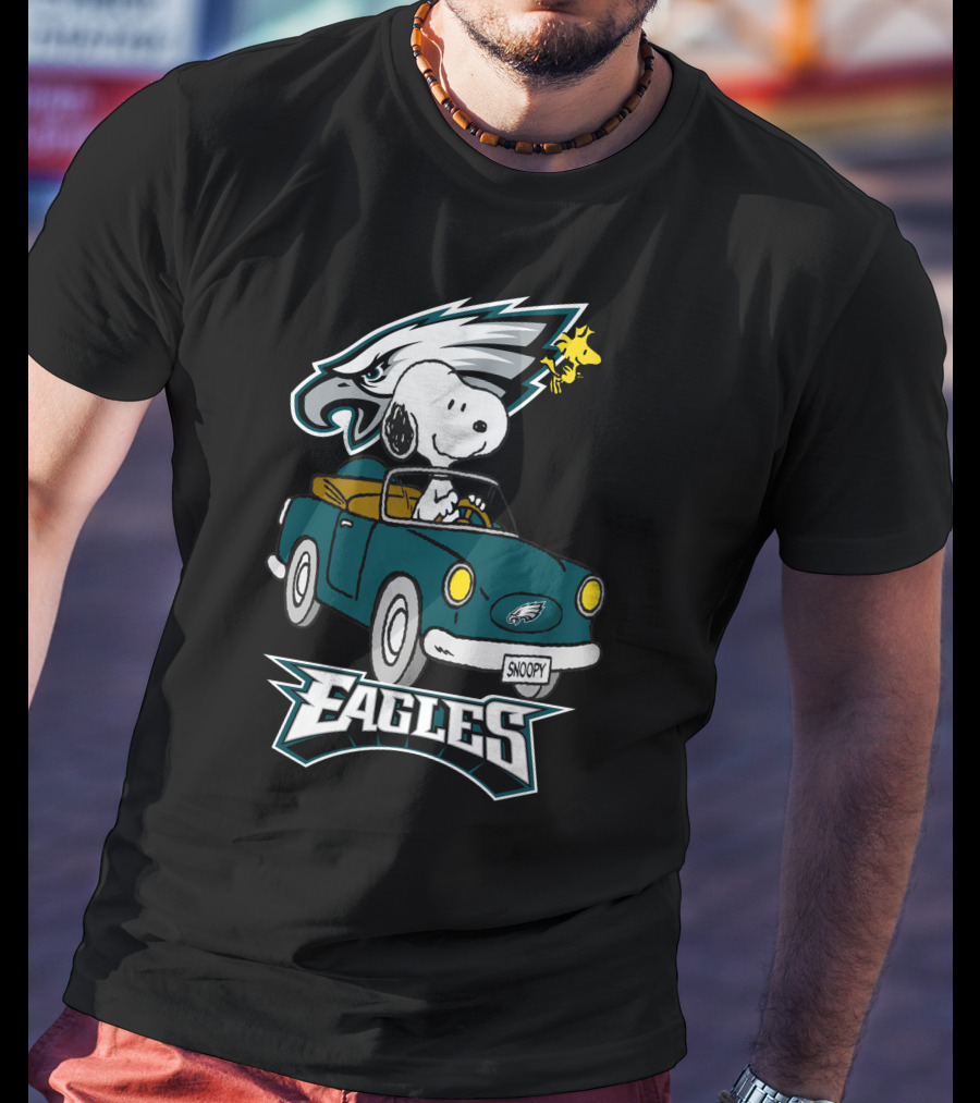 Philadelphia Eagles Snoopy Woodstock Driving Fun T-Shirt