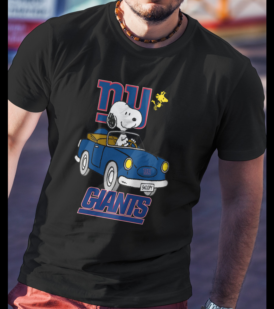 NY Giants Snoopy And Woodstock In Blue Car Ride T-Shirt
