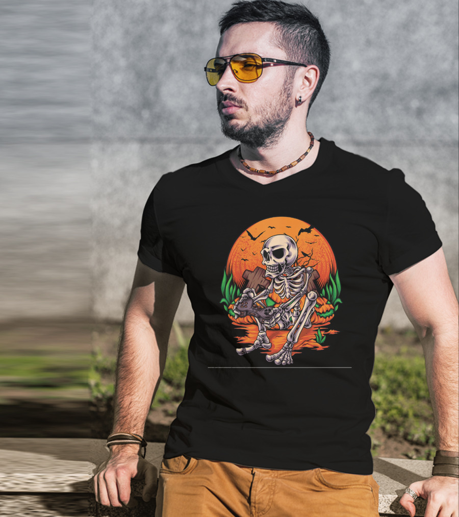 Skeleton Gamer Halloween Pumpkin Bat Gaming Controller Scene T-Shirt