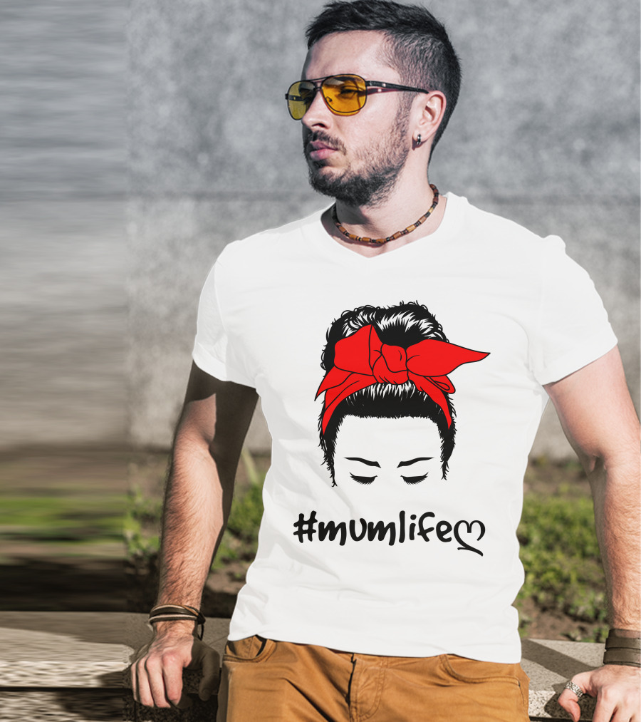 Messy Bun Red Bow #Mumlife T-Shirt
