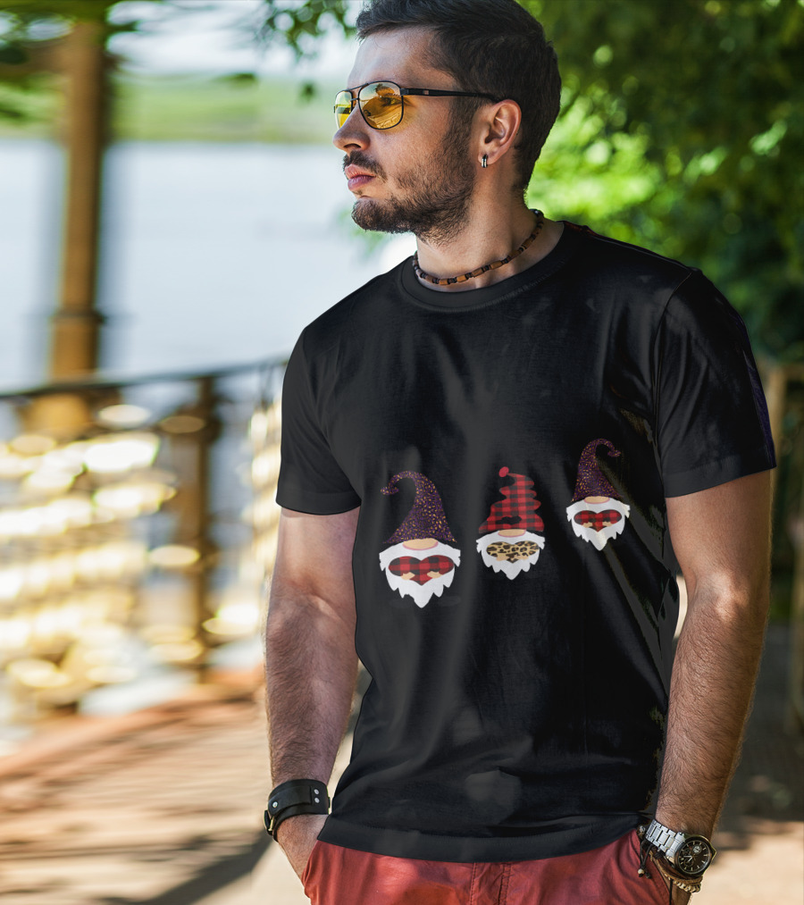 Valentine's Day Love Gnomes With Plaid And Leopard Hearts T-Shirt